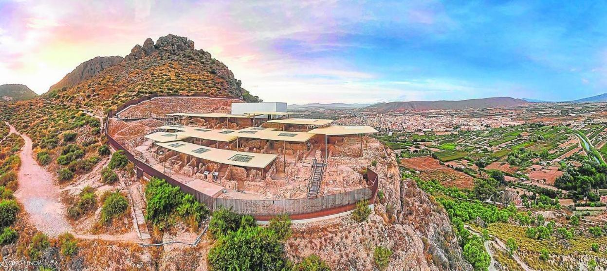 Atico Con Terraza Apartment Cieza Exterior photo